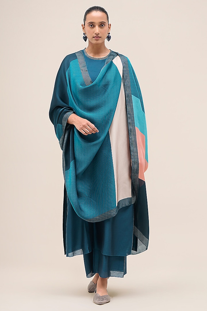 Navy Chanderi Cutwork Embroidered Kurta Set by AMPM at Pernia's Pop Up Shop