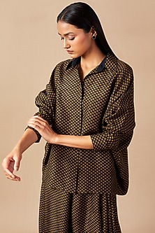 product-color-Black