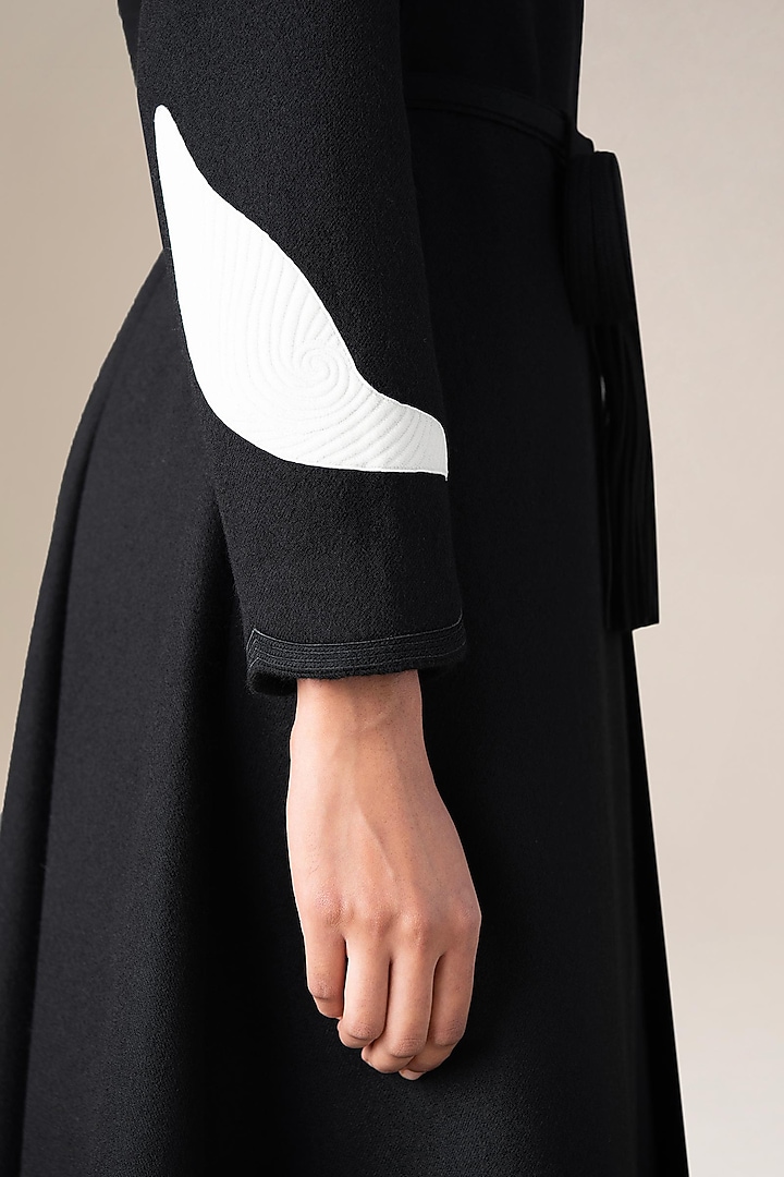 Black Wool Floral Embroidered Abaya Jacket Set by AMPM at Pernia's Pop Up Shop