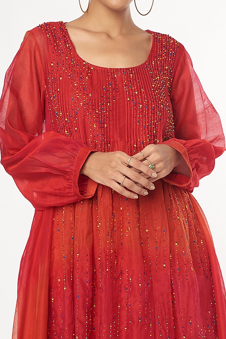Red Embroidered Kurta Set by Amrich at Pernia's Pop Up Shop