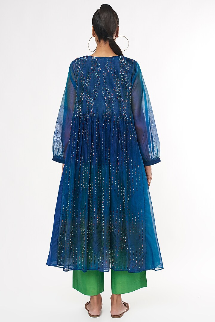 Blue Embroidered Kurta Set by Amrich at Pernia's Pop Up Shop