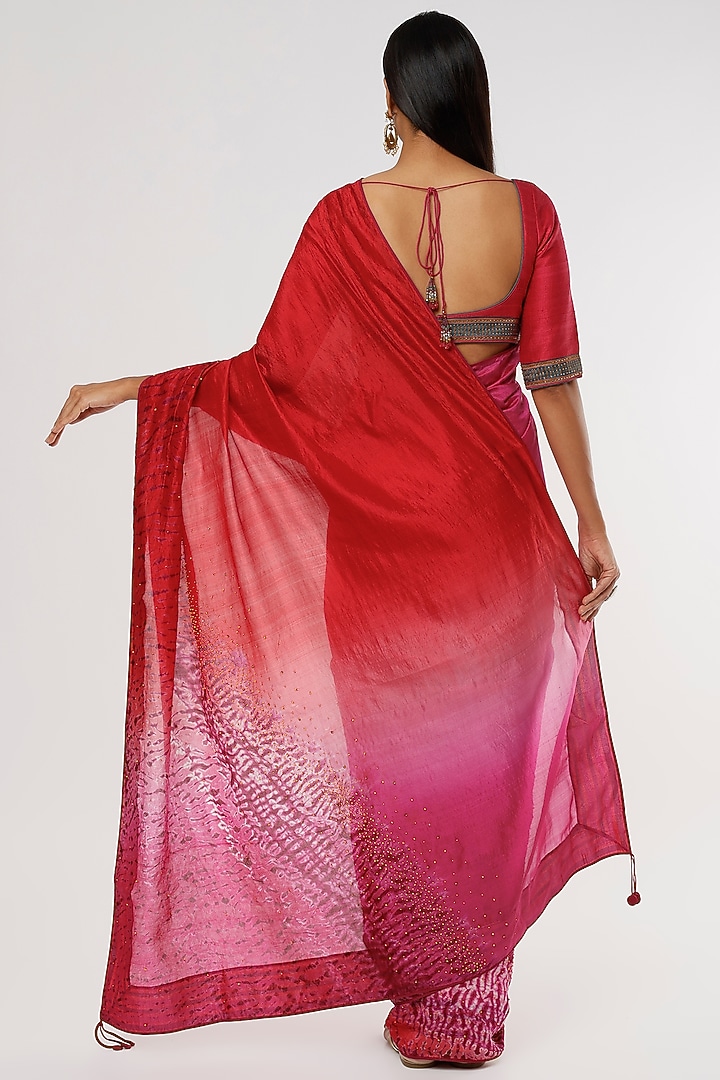 Red & Pink Shaded Handwoven Silk Wedding Saree Set by Amrich at Pernia's Pop Up Shop