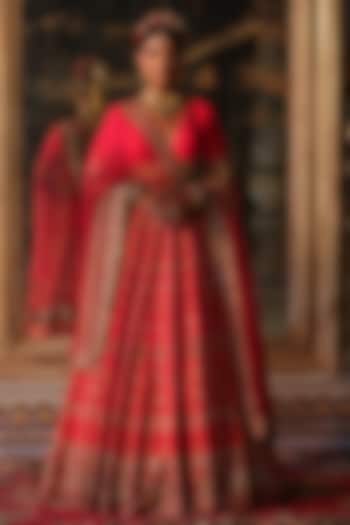 Vermillion Red Raw Silk Hand Embroidered Bridal Lehenga Set by AMRIN KHAN at Pernia's Pop Up Shop