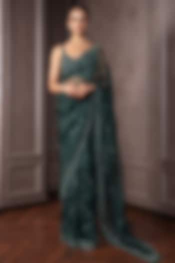 Emerald Green Organza Cutdana Embroidered Reception Saree Set by AMRIN KHAN at Pernia's Pop Up Shop