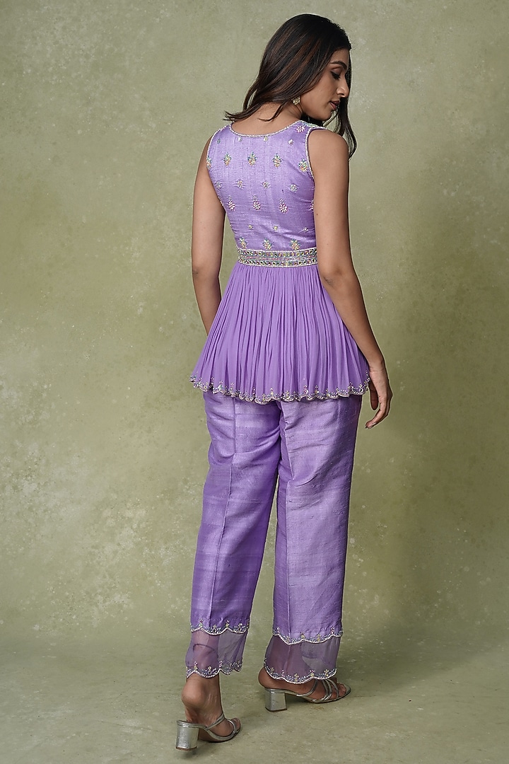 Lilac Raw Silk & Georgette Mirror Work Co-Ord Set by AMRIN KHAN at Pernia's Pop Up Shop