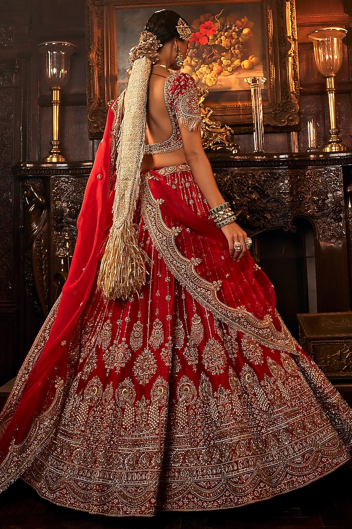 Opulent Aura Raw Silk Bridal Lehenga With Peacock And Paisley Motifs