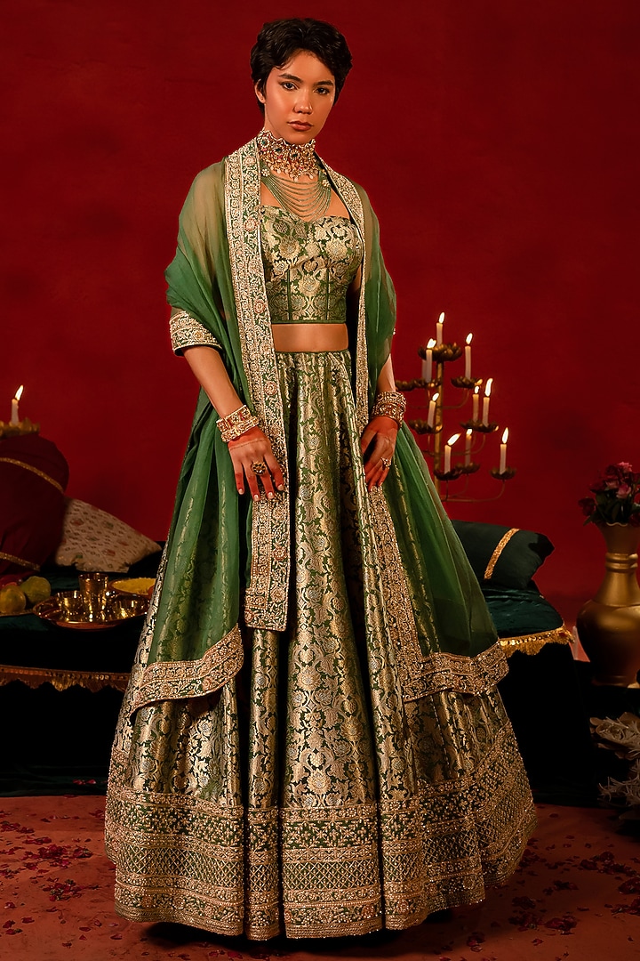 Green Banarasi Handcrafted Bridal Lehenga Set by AMRIN KHAN at Pernia's Pop Up Shop