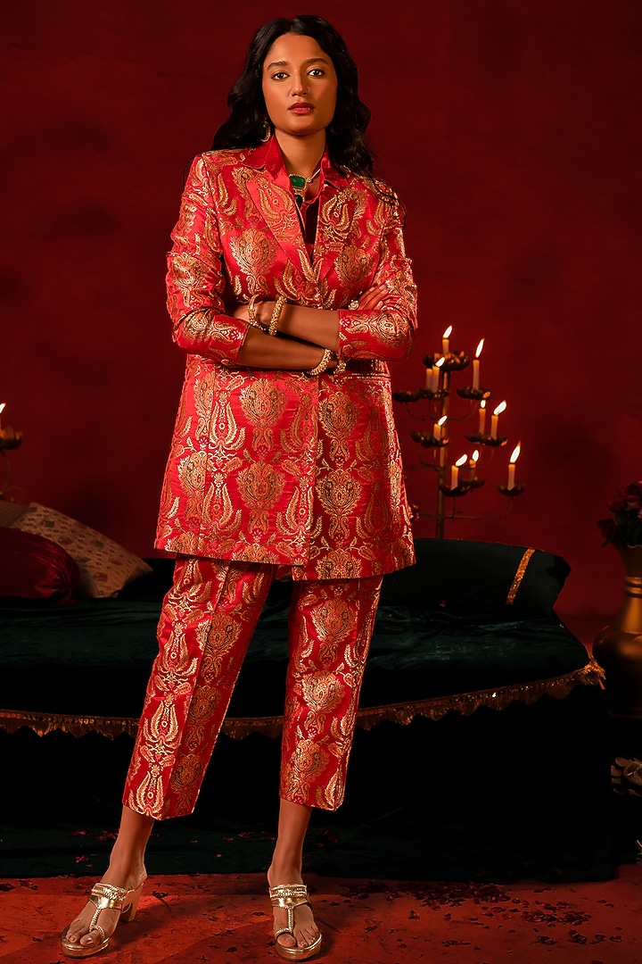 Red Banarasi Woven Blazer Set by AMRIN KHAN at Pernia's Pop Up Shop