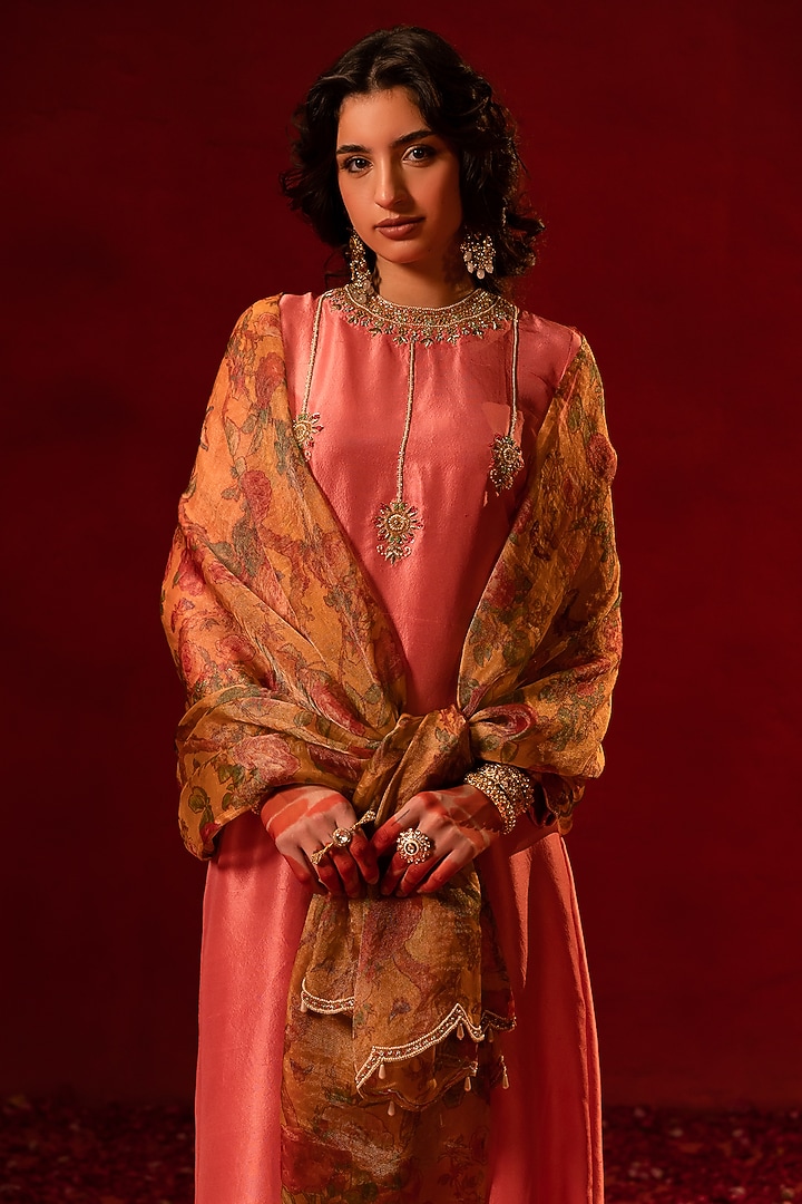 Coral Pink Dupion Zardosi Embellished Kurta Set by AMRIN KHAN at Pernia's Pop Up Shop