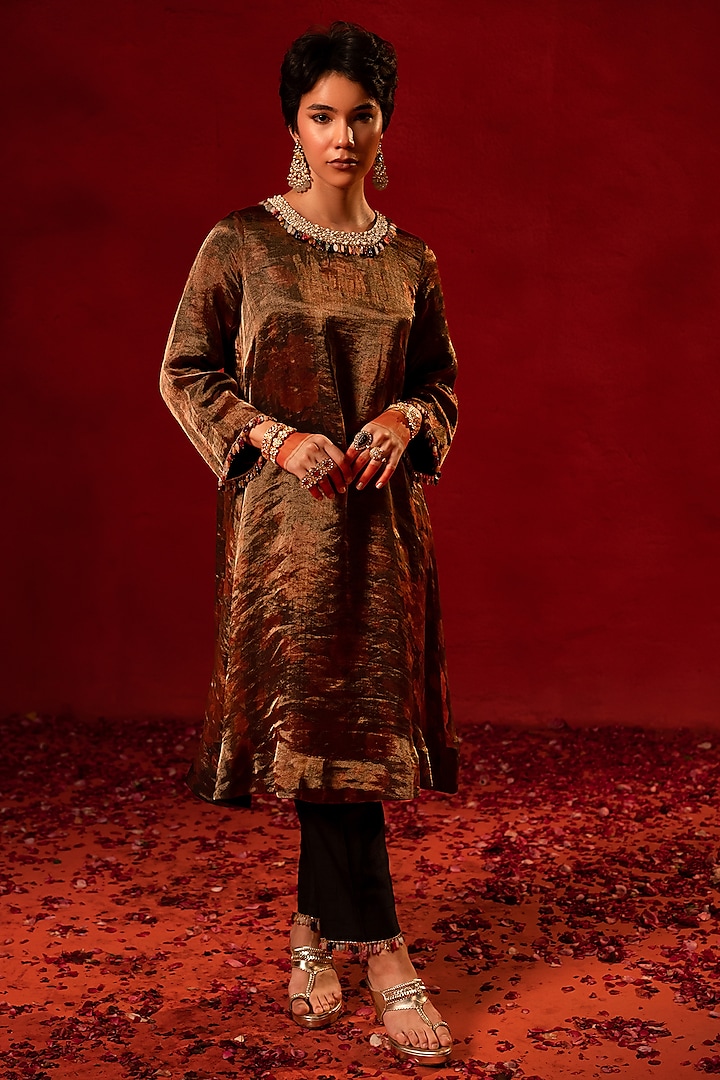 Black Tissue Zardosi Work Kurta Set by AMRIN KHAN at Pernia's Pop Up Shop