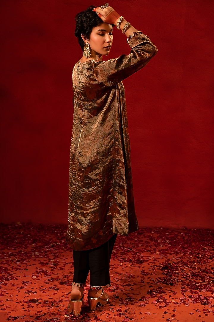 Black Tissue Zardosi Work Kurta Set by AMRIN KHAN at Pernia's Pop Up Shop