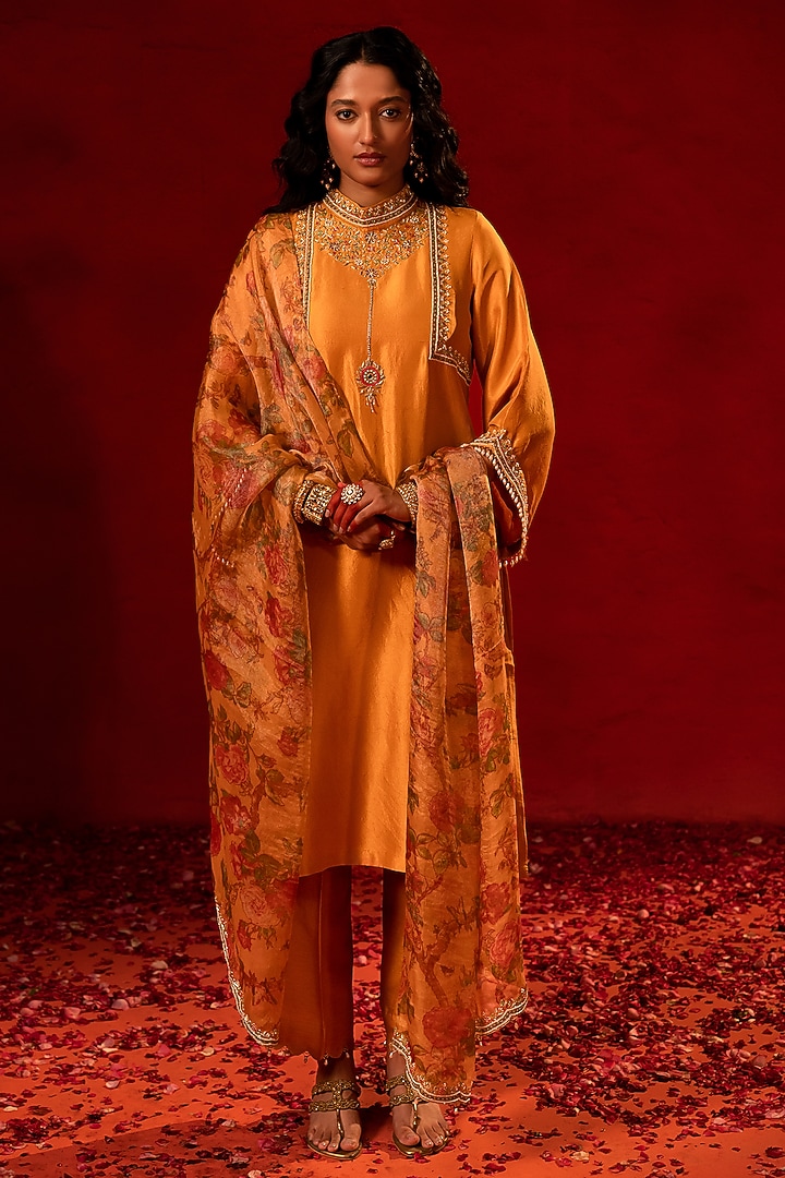 Yellow Dupion Zardosi Embellished Kurta Set by AMRIN KHAN at Pernia's Pop Up Shop