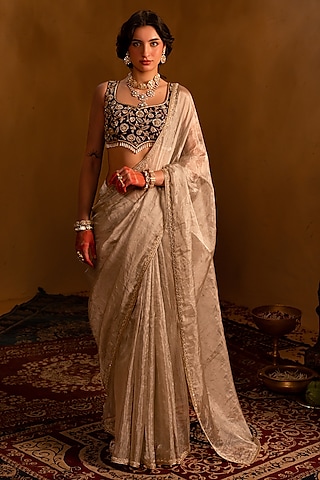 Silver Tissue Handcrafted Saree Set by AMRIN KHAN