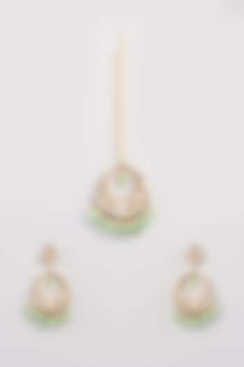 Gold Finish Kundan Polki & Green Fluorite Beaded Chandbali Earrings With Maangtikka by Amreli Jaipur