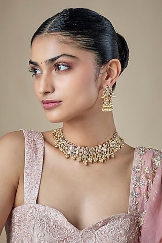 Gold Finish Red Kundan Polki & Beaded Choker Necklace Set by Amreli Jaipur