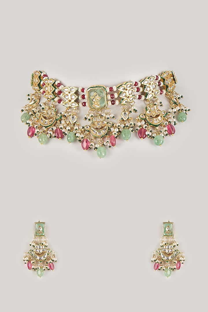 Gold Finish Green Kundan Polki & Carved Stone Choker Necklace Set by Amreli Jaipur at Pernia's Pop Up Shop