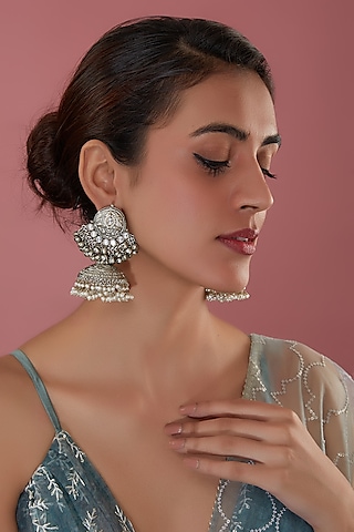 Silver Finish Kundan Polki & Beaded Jhumka Earrings by Amreli Jaipur