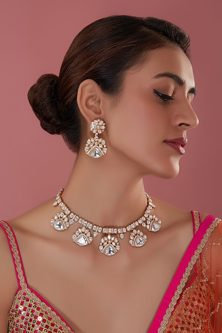 Gold Finish Kundan Polki Choker Necklace Set by Amreli Jaipur at Pernia's Pop Up Shop
