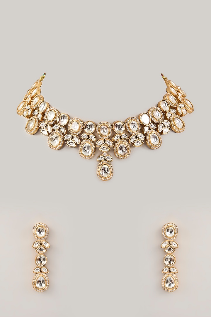 Gold Finish Kundan Polki Choker Necklace Set by Amreli Jaipur at Pernia's Pop Up Shop