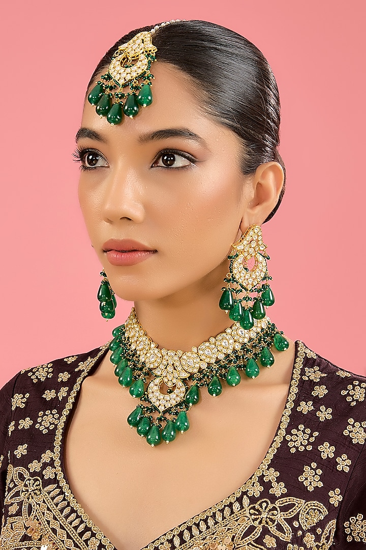 Gold Finish Kundan Polki & Emerald Bead Choker Necklace Set by Amreli Jaipur at Pernia's Pop Up Shop