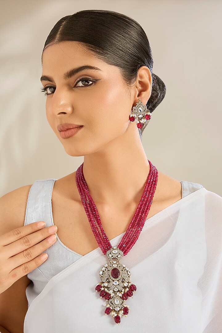 Gold Finish Red Kundan Polki Necklace Set by Amreli Jaipur at Pernia's Pop Up Shop