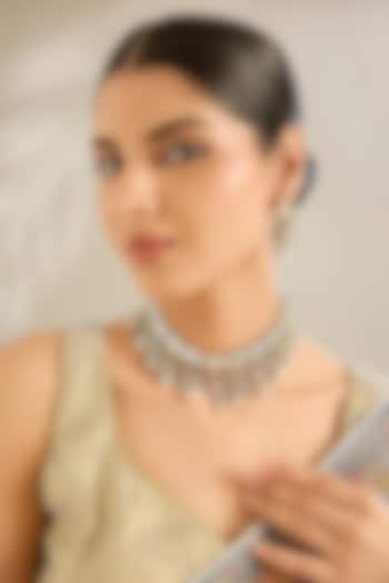 Gold Finish Kundan Polki & Beaded Choker Necklace Set by Amreli Jaipur at Pernia's Pop Up Shop