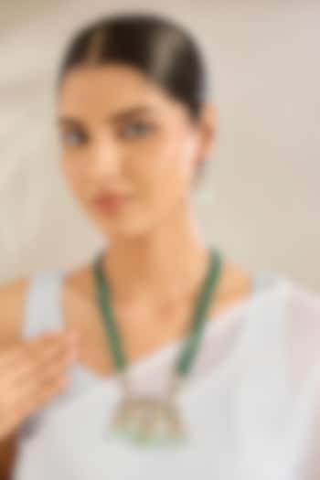 Gold Finish Green Kundan Polki & Mother Of Pearl Necklace Set by Amreli Jaipur at Pernia's Pop Up Shop