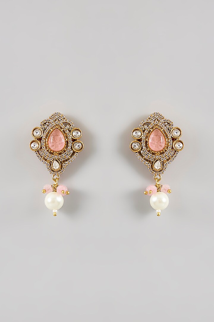 Gold Finish Peach Kundan Polki & Beaded Choker Necklace Set by Amreli Jaipur at Pernia's Pop Up Shop