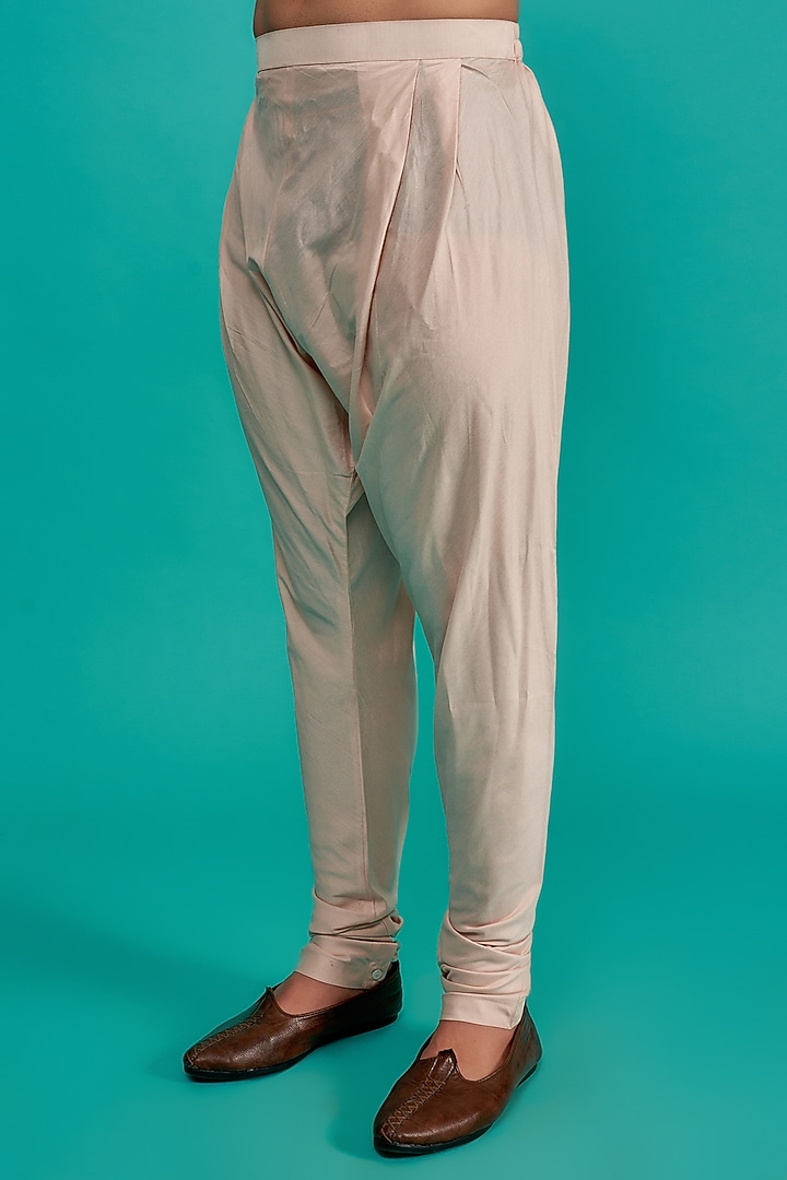 Baby Pink Raw Silk Hand Embroidered Groom Sherwani Set by AMIT ARORA at Pernia's Pop Up Shop