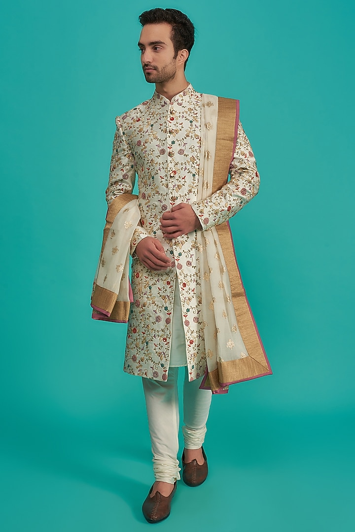 Off-White Raw Silk Hand Embroidered Groom Sherwani Set by AMIT ARORA at Pernia's Pop Up Shop