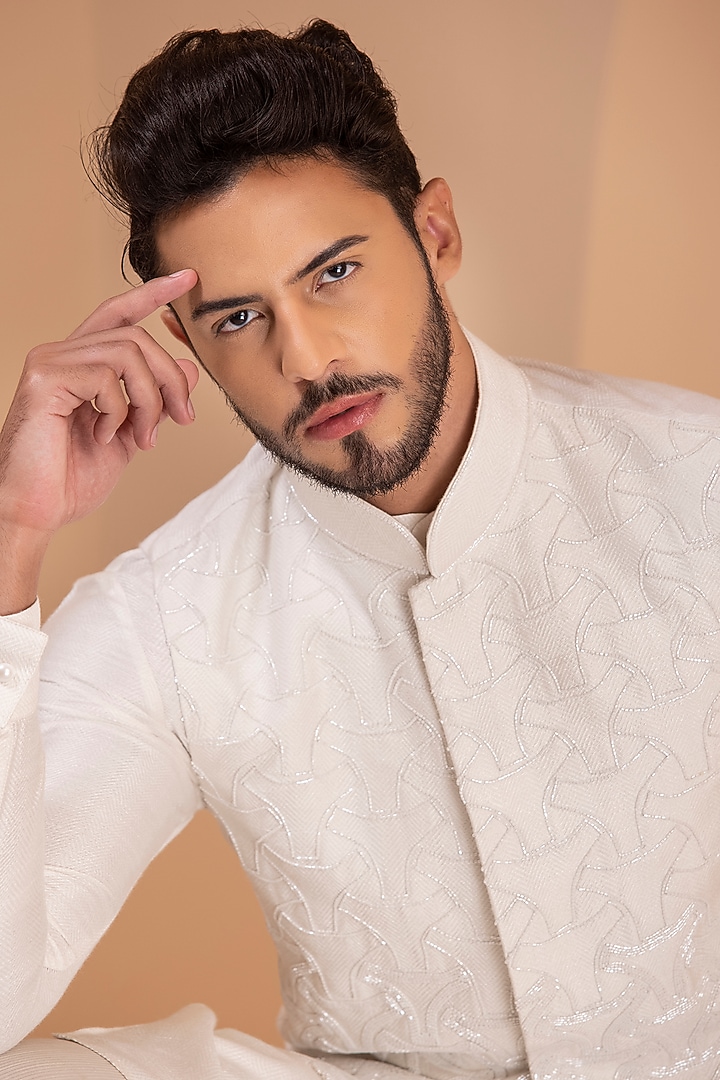 Off-White Banarasi Silk Hand Embroidered Nehru Jacket Set by AMIT ARORA at Pernia's Pop Up Shop