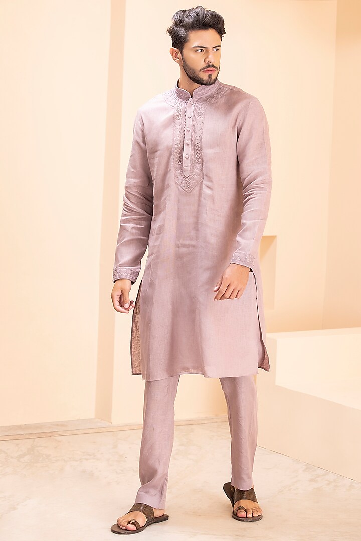 Mauve Linen Embroidered Kurta Set by AMIT ARORA