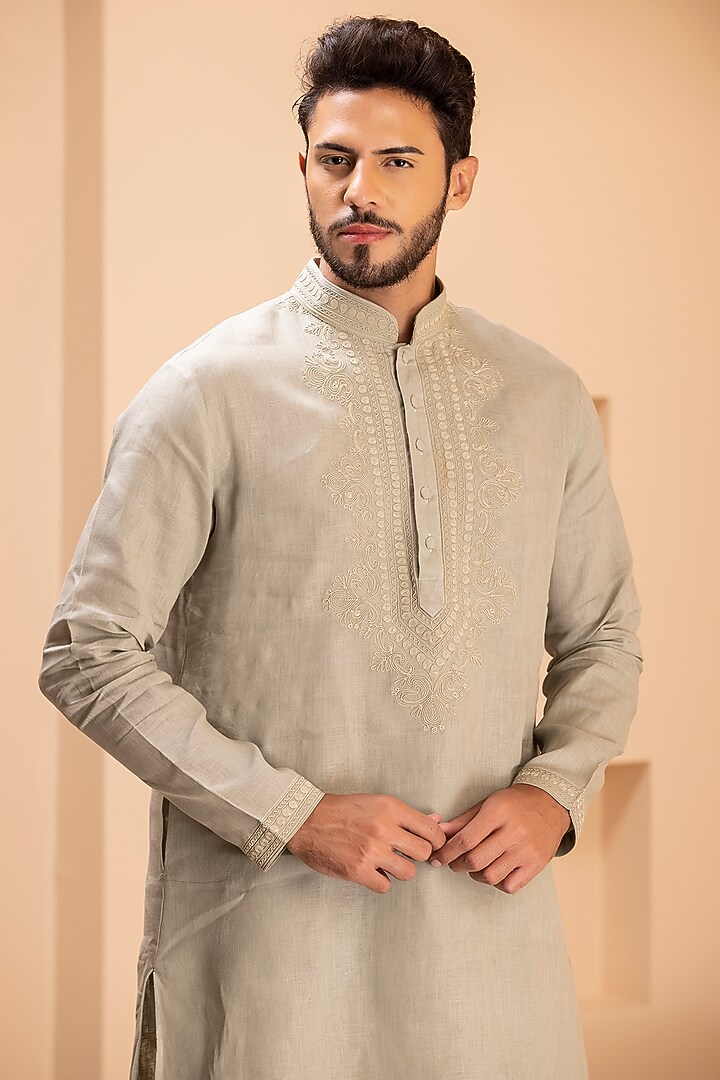 Pista Green Linen Embroidered Kurta Set by AMIT ARORA at Pernia's Pop Up Shop