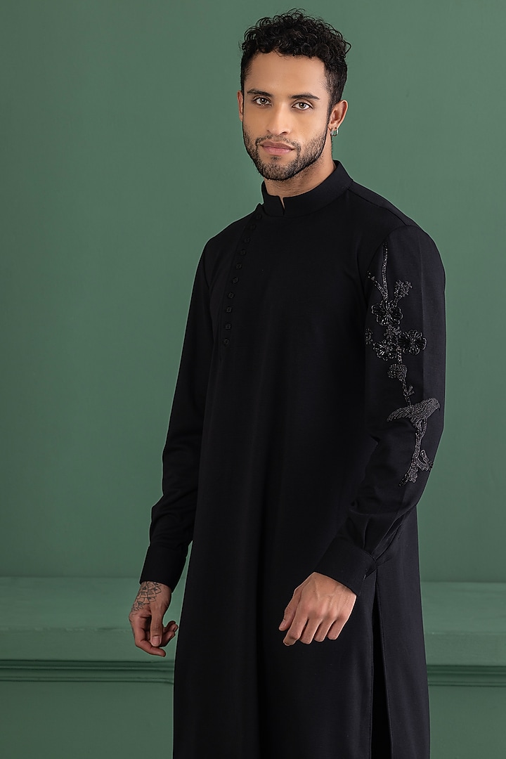 Black Knit Embroidered Kurta by AMIT ARORA at Pernia's Pop Up Shop