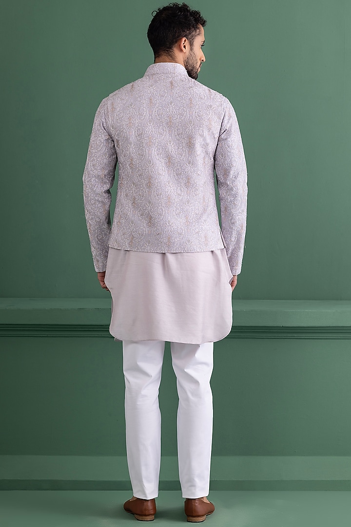 Lilac Silk Floral Embroidered Bundi Jacket Set by AMIT ARORA at Pernia's Pop Up Shop