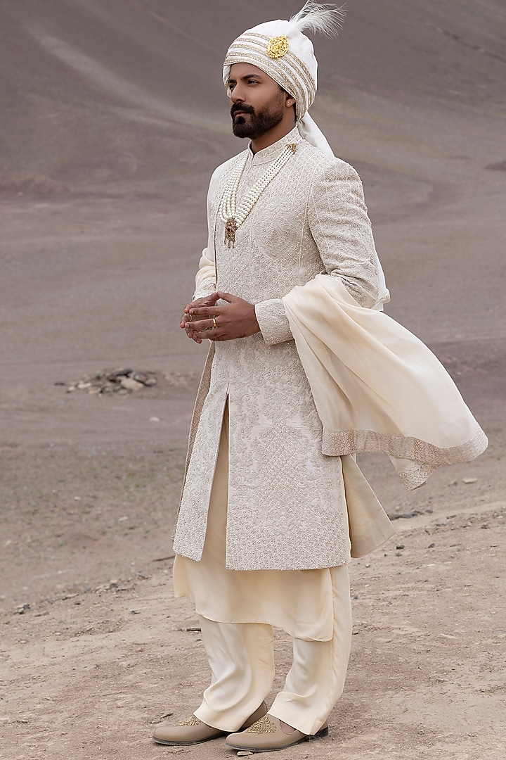 Peach Raw Silk Hand Embroidered Groom Sherwani Set by AMIT ARORA at Pernia's Pop Up Shop