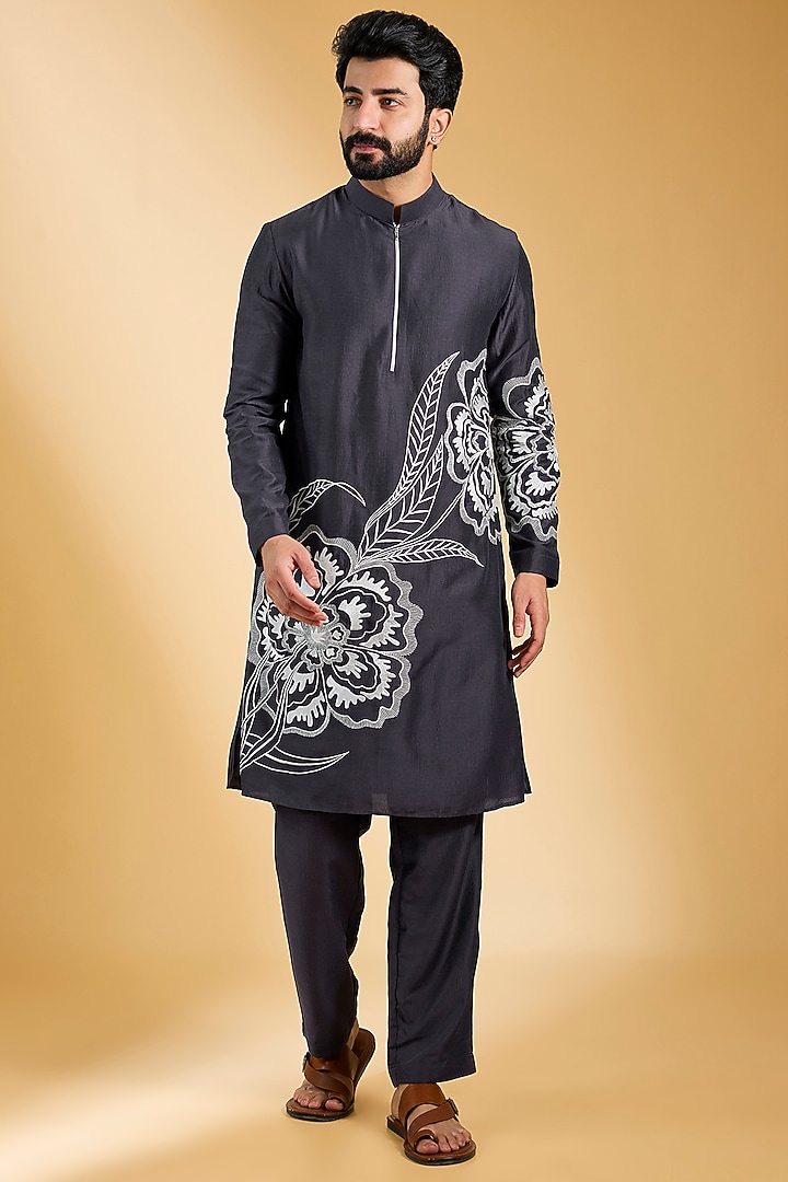Grey Poly Silk Machine Embroidered Kurta Set by AMIT ARORA at Pernia's Pop Up Shop