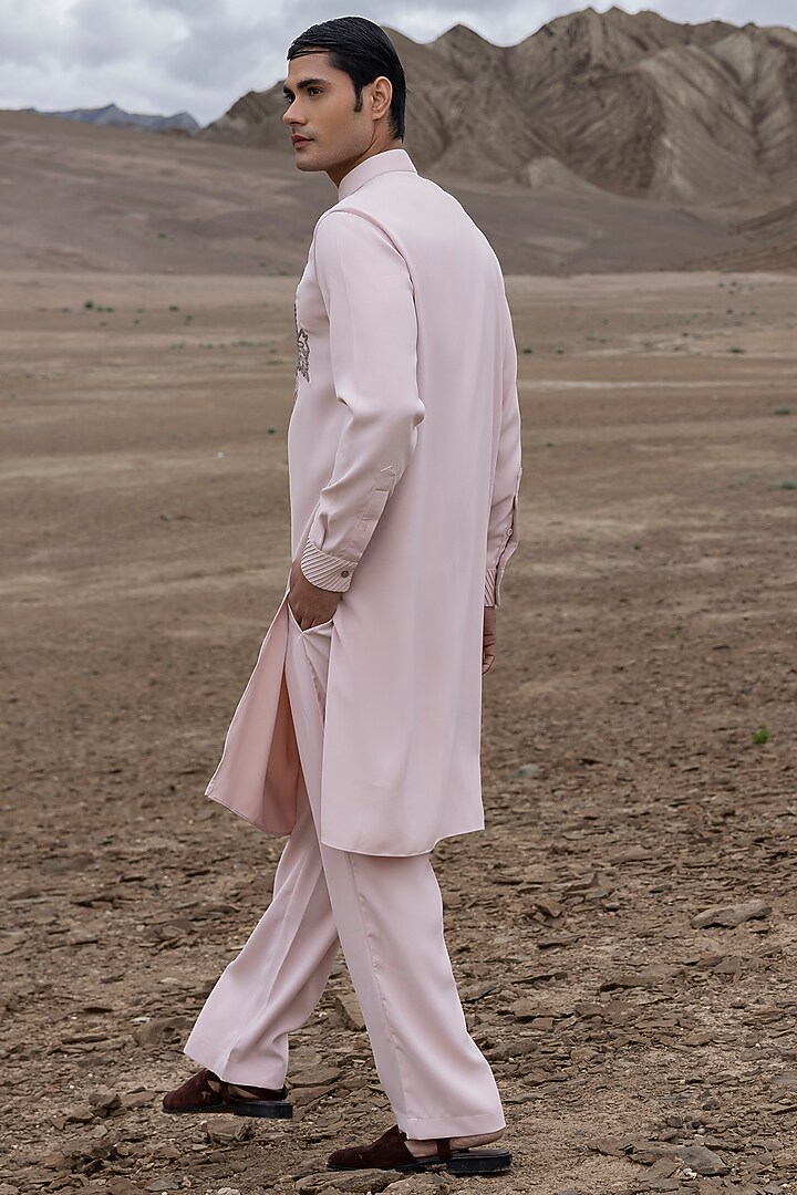Pink Knit Embellished Kurta Set by AMIT ARORA at Pernia's Pop Up Shop