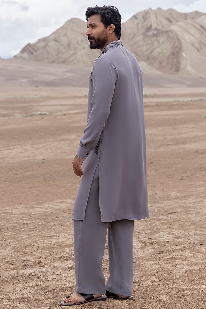 Grey Knit Kurta Set by AMIT ARORA at Pernia's Pop Up Shop