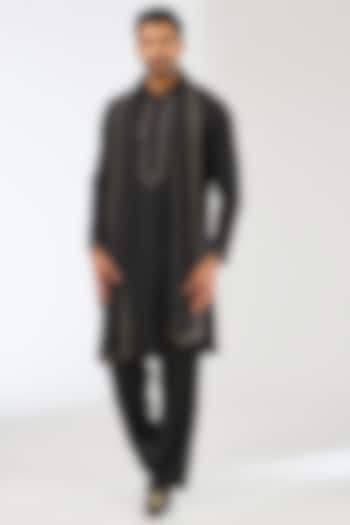 Black Silk Embroidered Kurta Set by AMIT ARORA