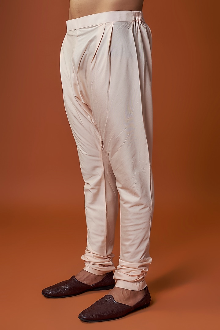 Peach Raw Silk Hand Embroidered Groom Sherwani Set by AMIT ARORA at Pernia's Pop Up Shop