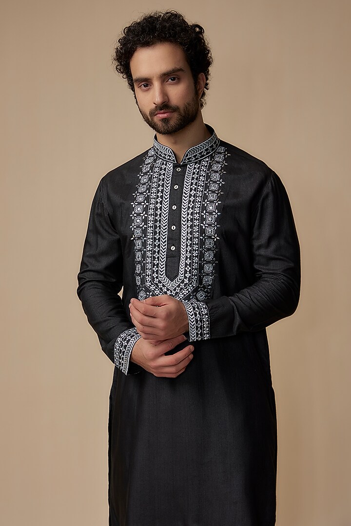 Black Linen Zari Embroidered Kurta Set by AMIT ARORA at Pernia's Pop Up Shop