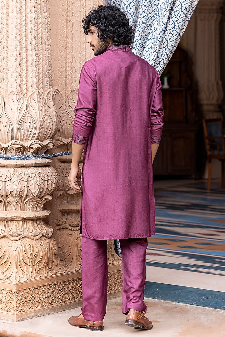 Wine Moonga Silk Metal Work Kurta Set by AMIT ARORA at Pernia's Pop Up Shop
