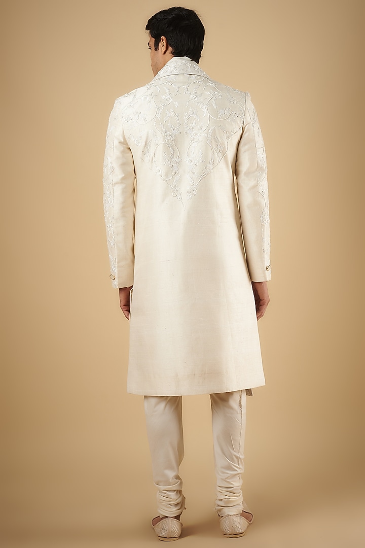 Cream Silk Hand Embroidered Groom Sherwani Set by AMIT ARORA at Pernia's Pop Up Shop