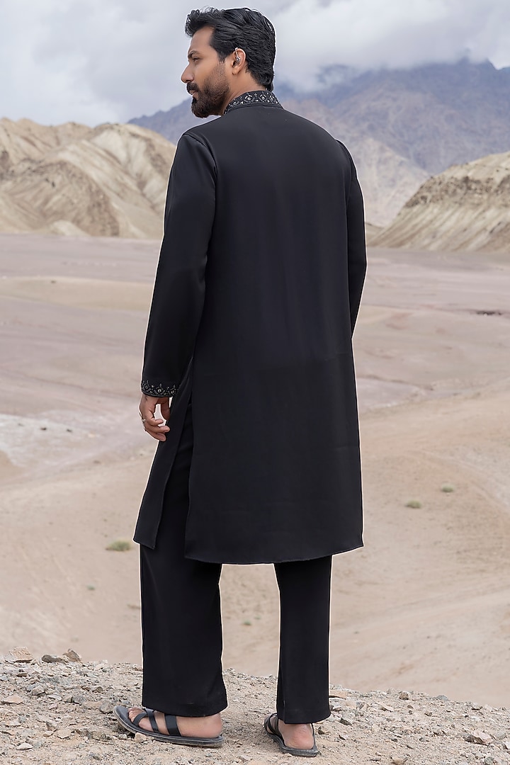 Black Knit Embellished Kurta Set by AMIT ARORA at Pernia's Pop Up Shop