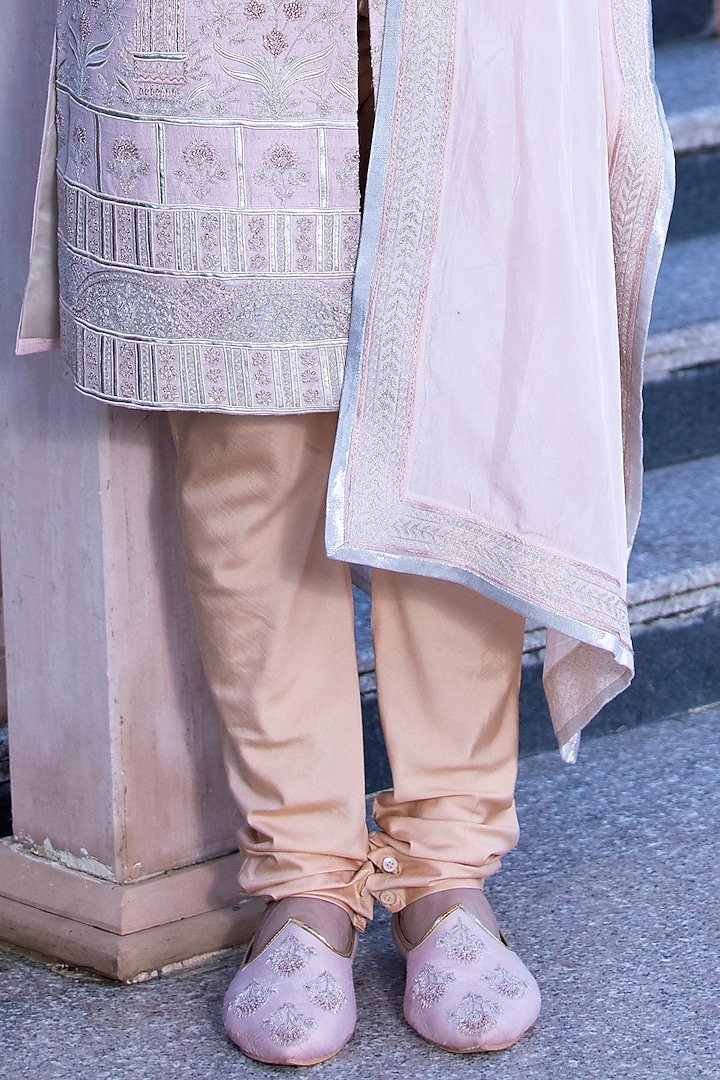 Baby Pink Raw Silk Hand Embroidered Groom Sherwani Set by AMIT ARORA at Pernia's Pop Up Shop