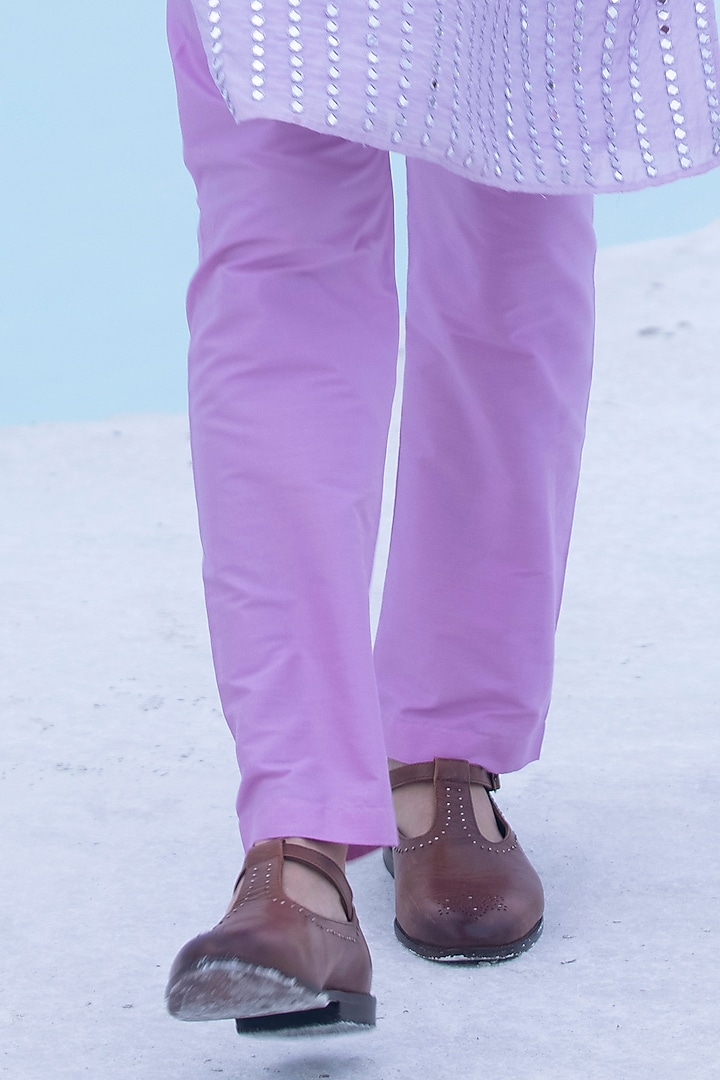 Pastel Lilac Moonga Silk Mirror Embroidered Kurta Set by AMIT ARORA at Pernia's Pop Up Shop