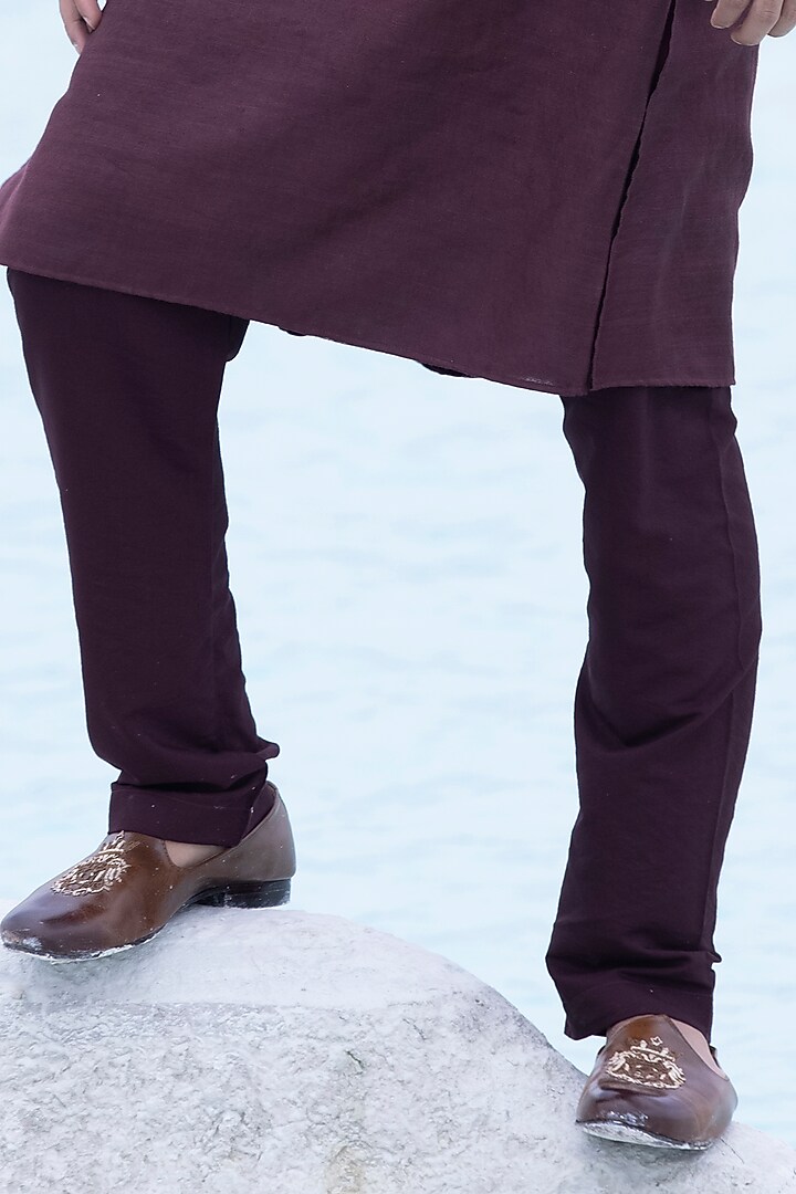 Maroon Banarasi Silk Embellished Kurta Set by AMIT ARORA at Pernia's Pop Up Shop