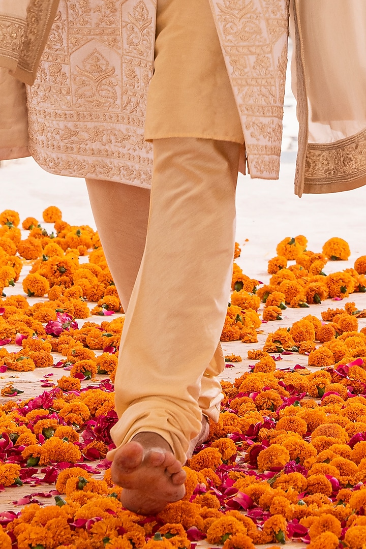 Cream Raw Silk Hand Embroidered Groom Sherwani Set by AMIT ARORA at Pernia's Pop Up Shop