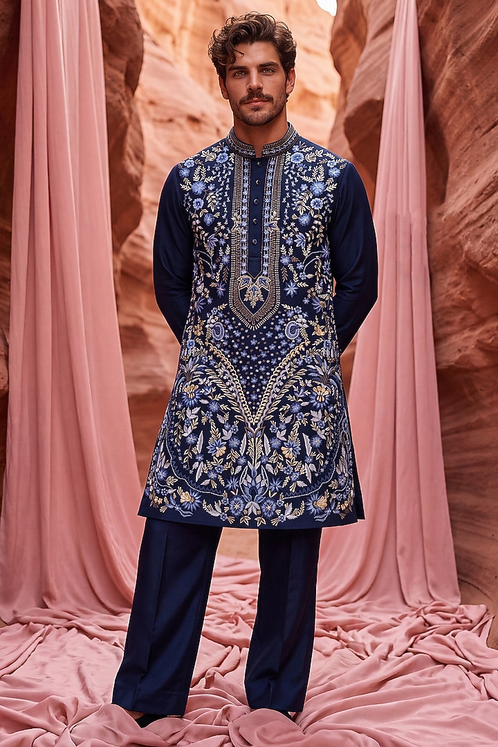 Navy Blue Knit Embroidered Kurta Set by AMIT ARORA at Pernia's Pop Up Shop